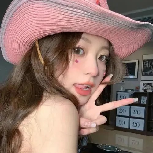 蕾哈娜内衣秀3